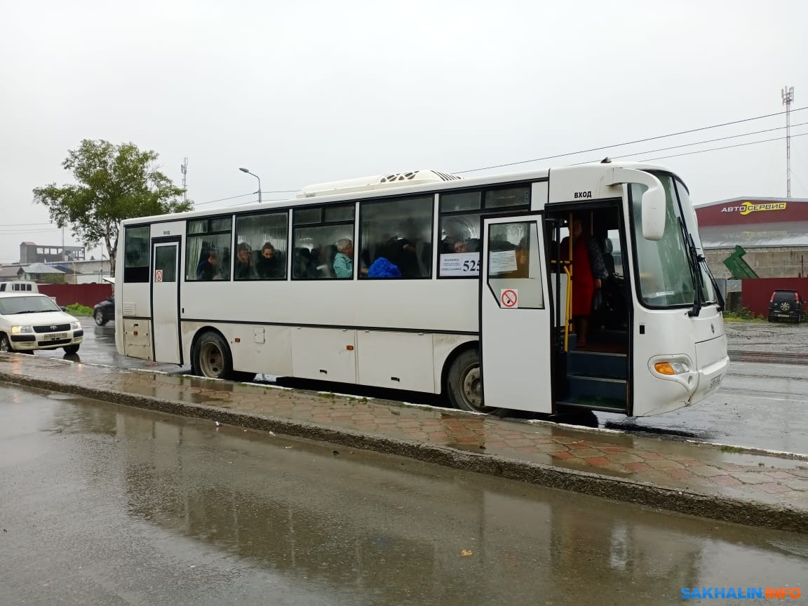 Пассажиры автобусов Южно-Сахалинск — Красногорск жалуются на постоянные  поломки. Сахалин.Инфо