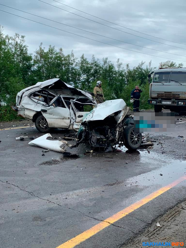 День знаний на Сахалине омрачило ДТП с погибшими на охинской трассе.  Сахалин.Инфо