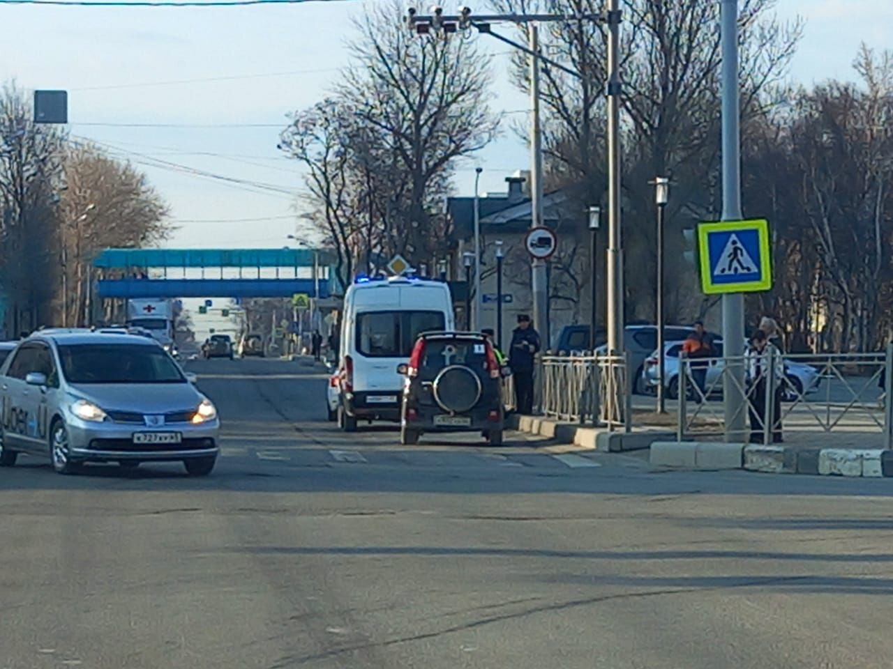 Женщину с ребенком сбили на перекрестке в Южно-Сахалинске. Сахалин.Инфо