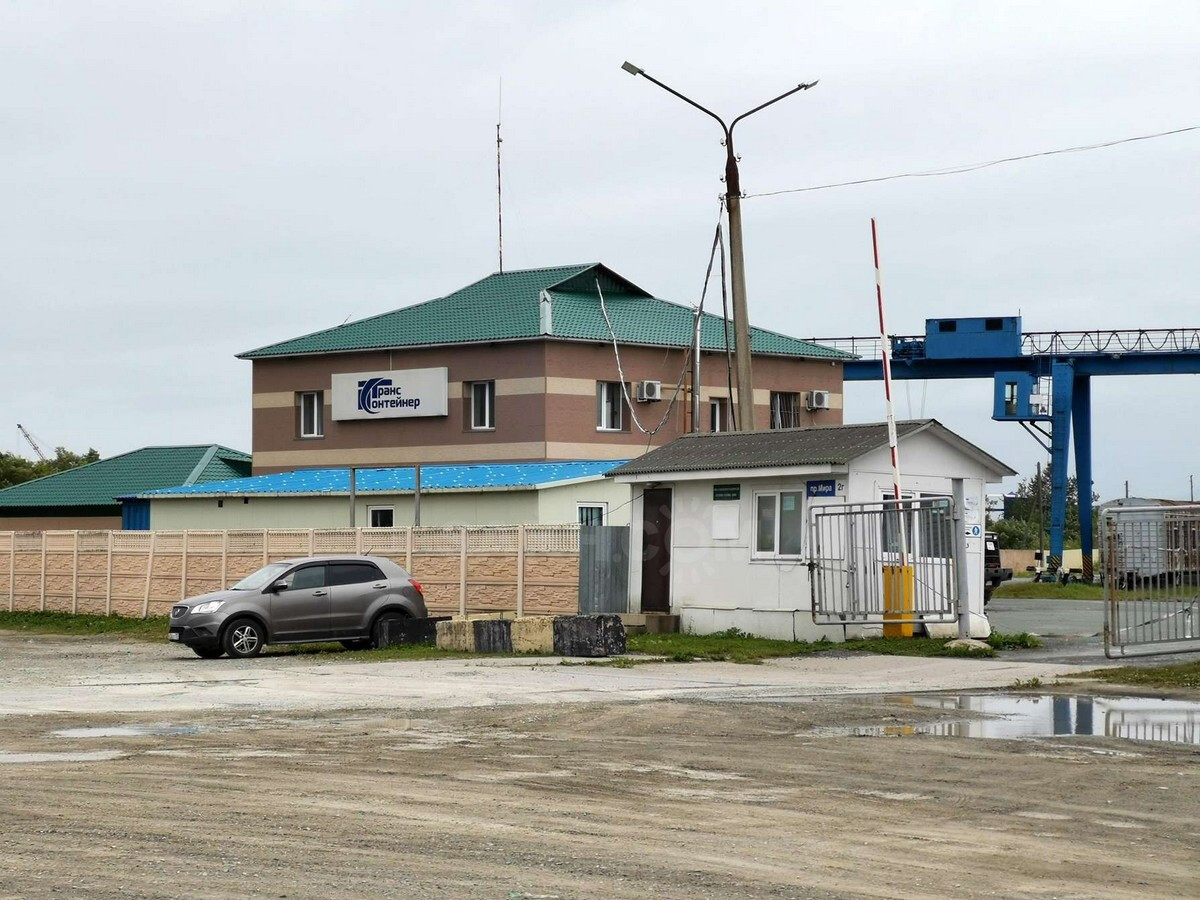 В Южно-Сахалинске продают производственную базу и здание в центре города.  Сахалин.Инфо