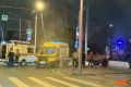 Скорая, спасатели, пожарные и полиция прибыли на место ДТП на Ленина — Бумажной