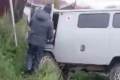 "Буханка" улетела в кювет после столкновения с Subaru Forester в Тымовском