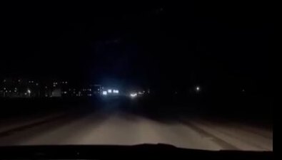 Опасный участок дороги в Новотроицком погрузился в темноту
